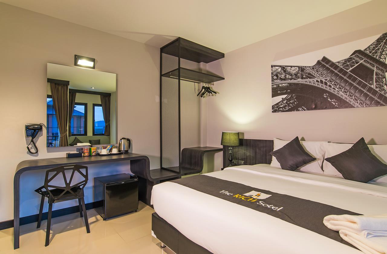 The Rich Sotel Krabi Exterior photo